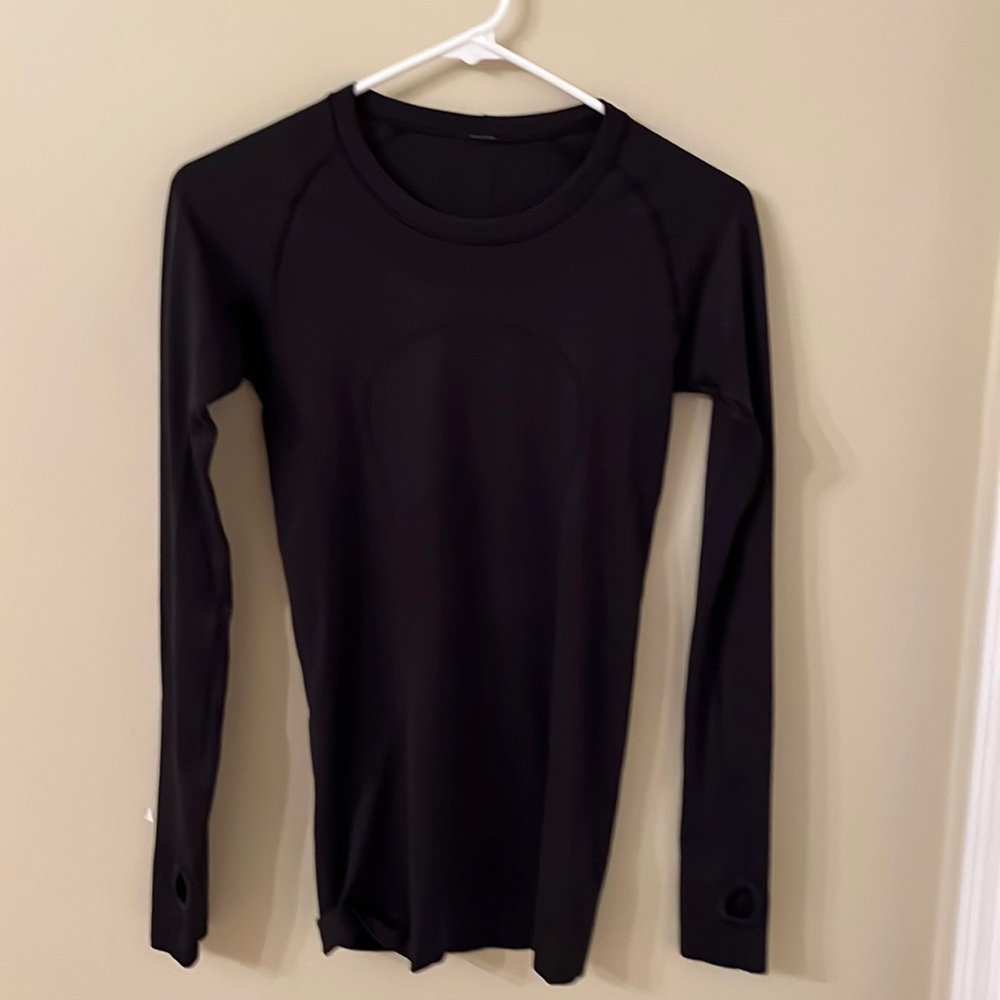 Lululemon  swiftly long sleeve top